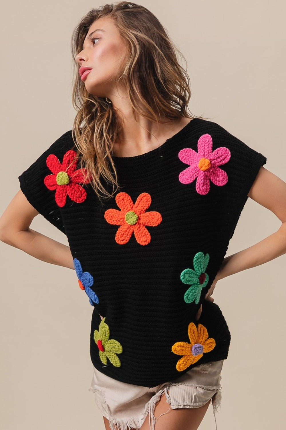 Flower Round Neck Cap Sleeve Knit Top in Black